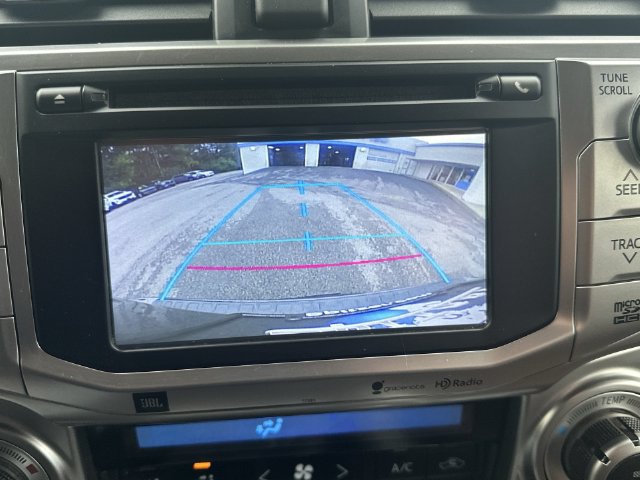 Used 2014 Toyota 4Runner Limited AWD/4WD image 33