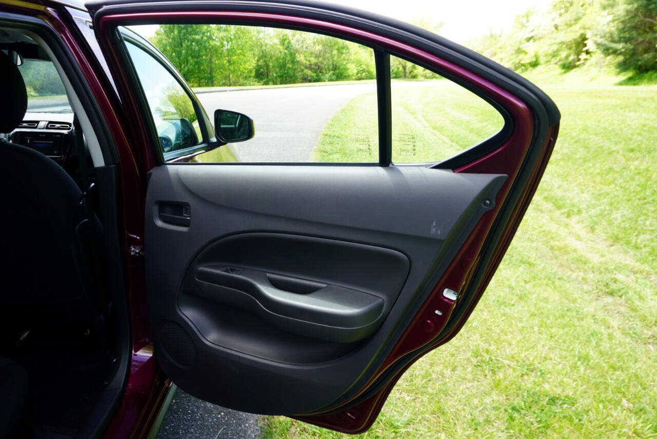 Used 2021 Mitsubishi Mirage G4 ES image 25