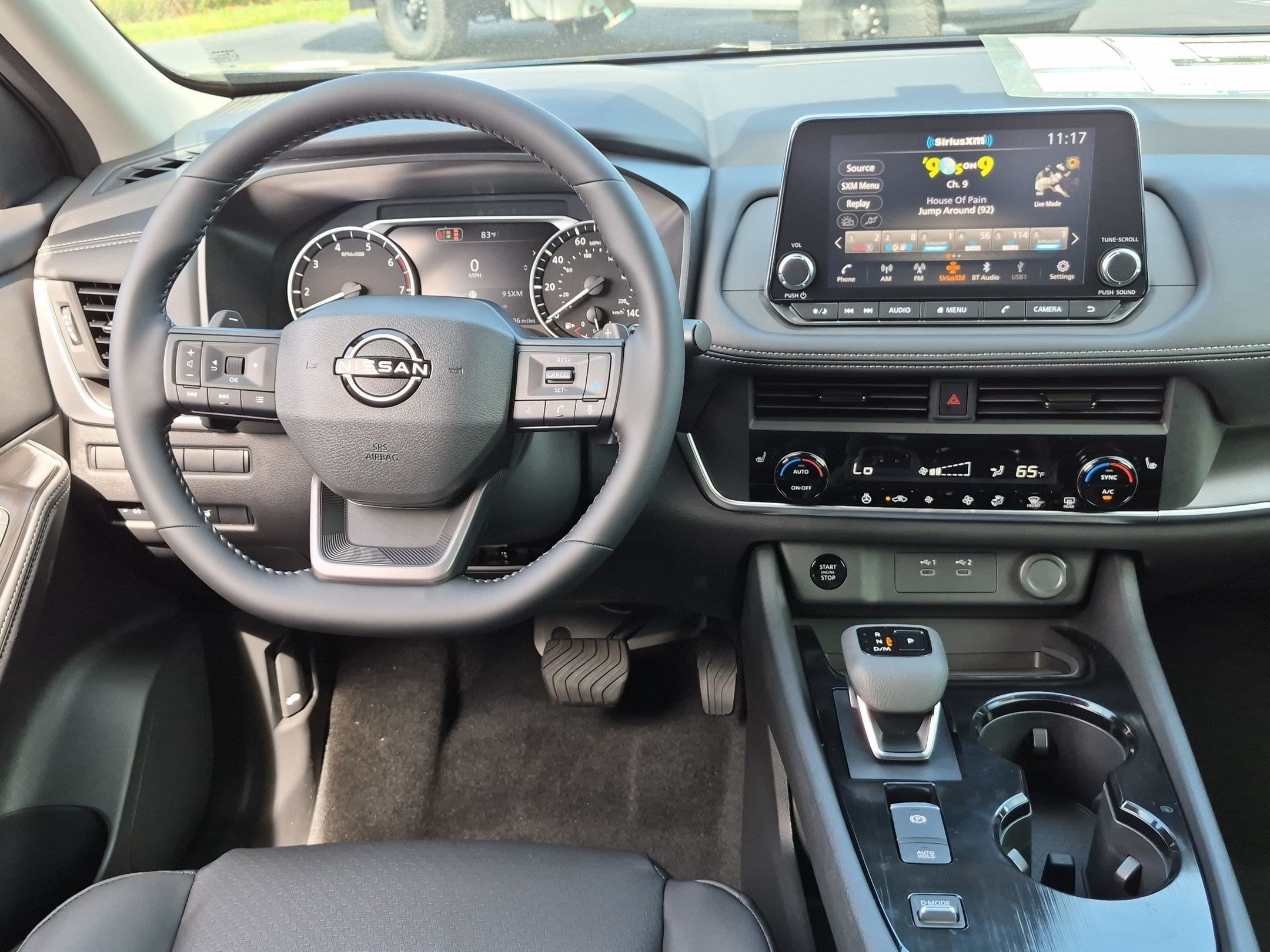 New 2026 Nissan Rogue Dark Armor FWD image 31