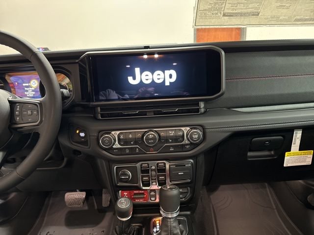 New 2026 Jeep Gladiator Rubicon AWD/4WD image 30