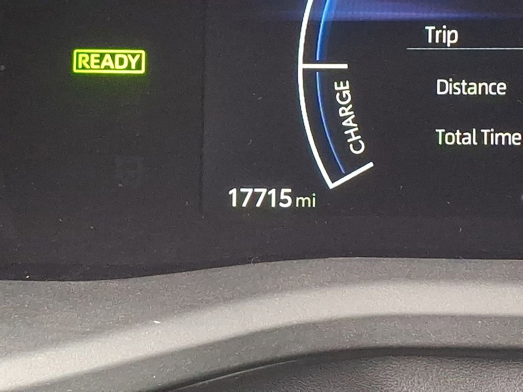 Used 2025 Toyota Camry LE image 22