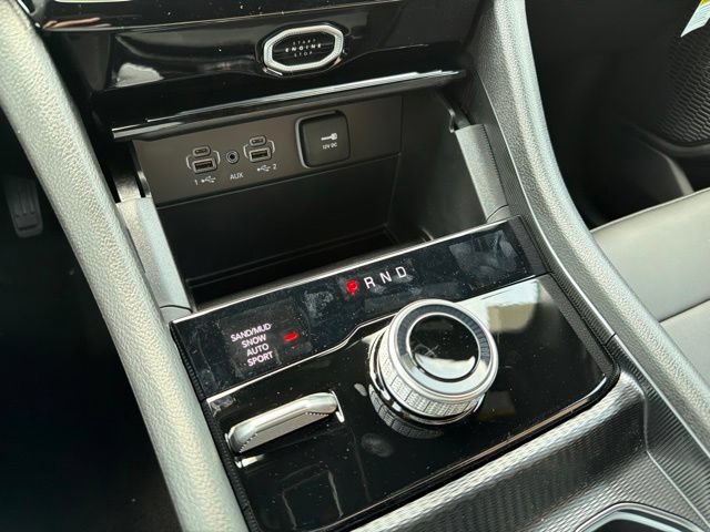 New 2026 Jeep Grand Cherokee L Limited w/ MOPAR Finishing Package AWD/4WD image 18