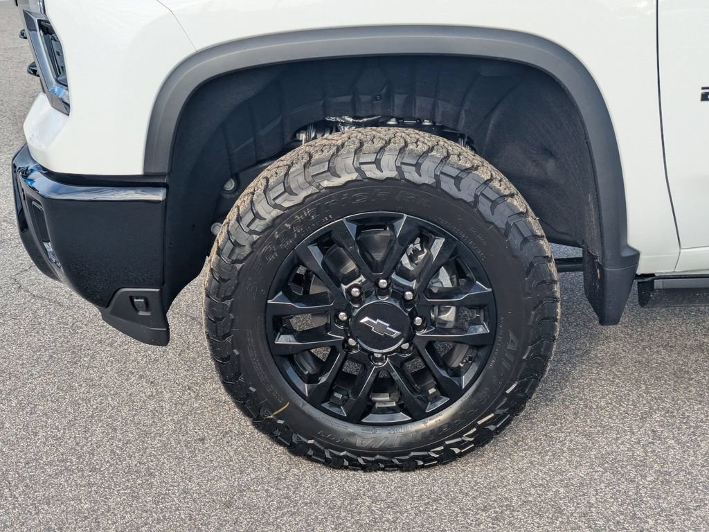 New 2026 Chevrolet Silverado 2500 LTZ w/ LTZ Plus Package AWD/4WD image 8