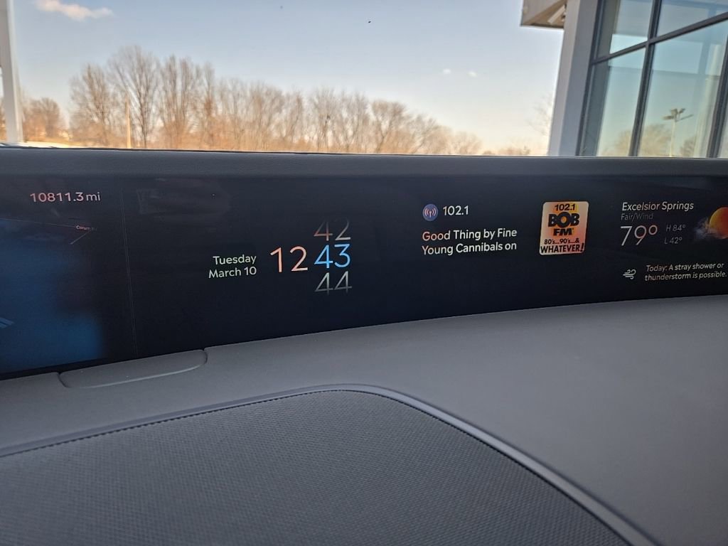 Used 2025 Lincoln Nautilus Reserve image 53