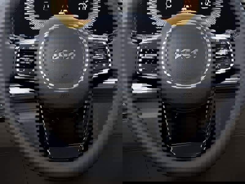 New 2026 Kia Carnival LXS image 22