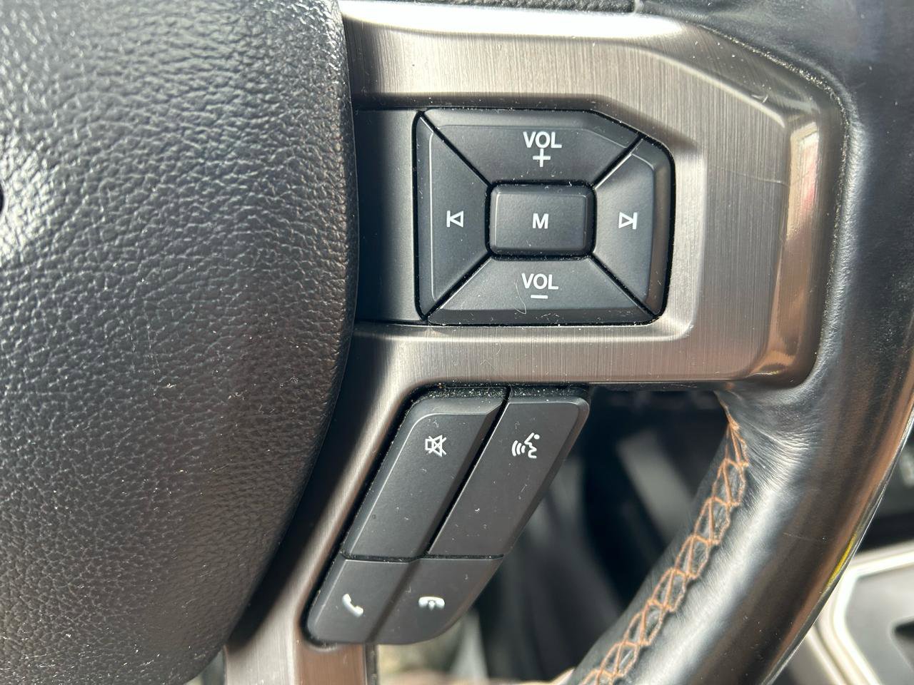 Used 2016 Ford F150 Limited image 19