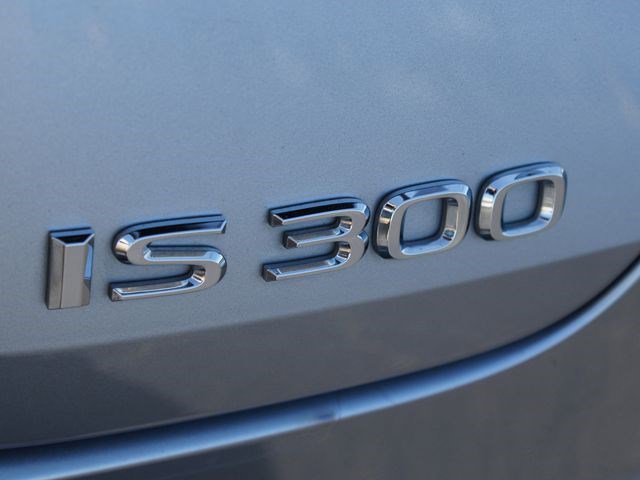 Used 2022 Lexus IS 300 w/ Premium Package image 18