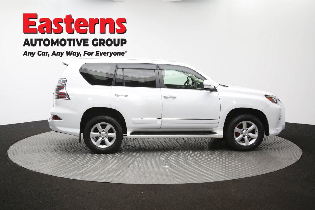 Used 2017 Lexus GX 460 Premium AWD/4WD image 48
