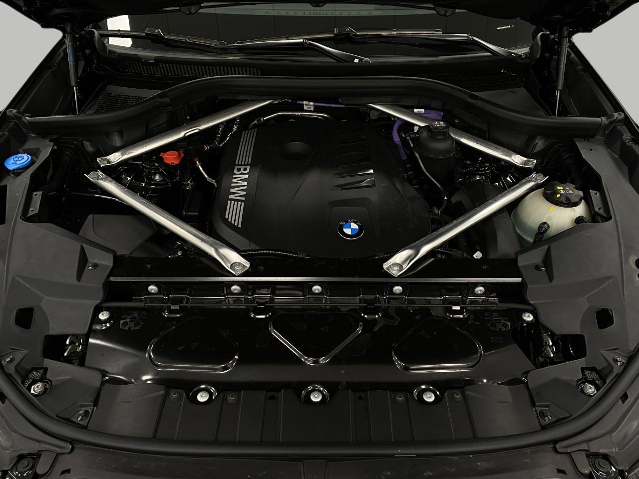 Certified 2026 BMW X5 xDrive40i w/ M Sport Package image 13