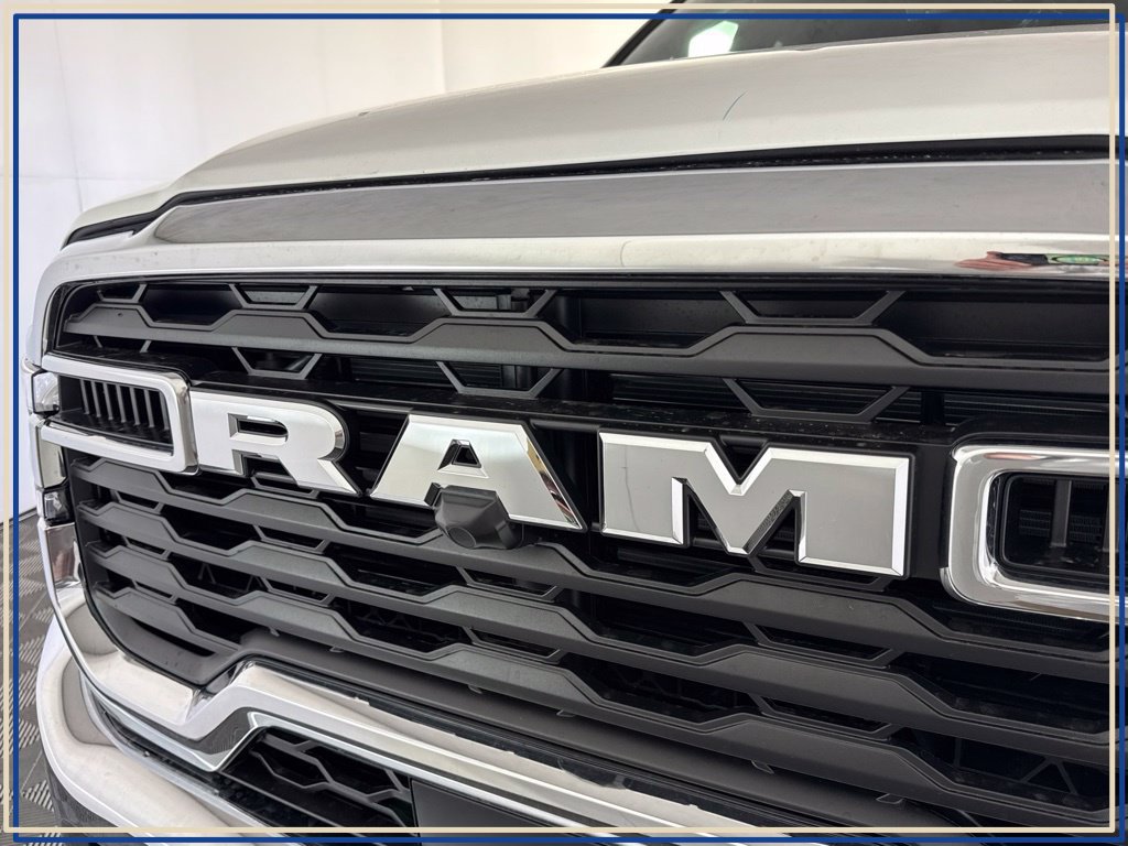 New 2026 RAM 2500 Tradesman AWD/4WD image 37