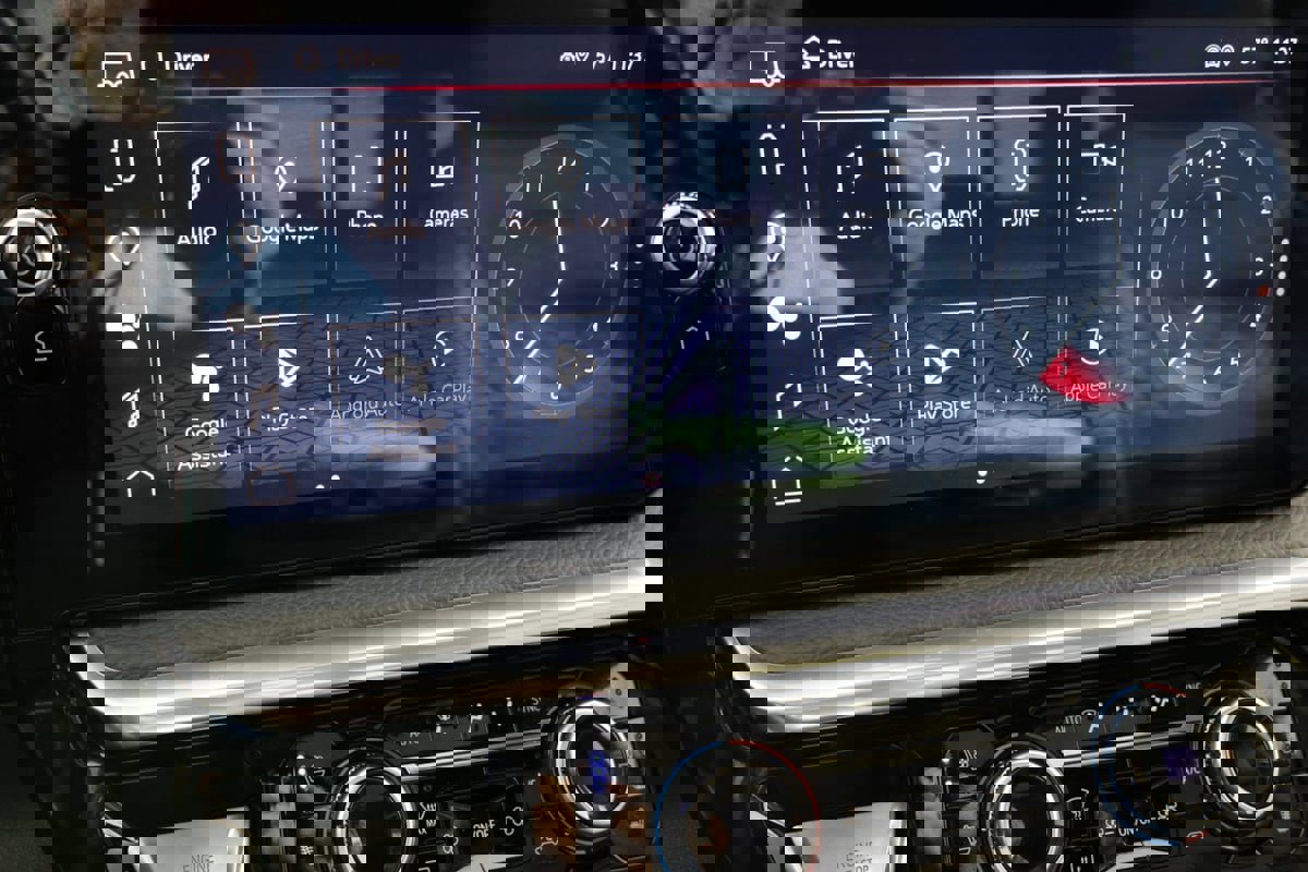 Used 2022 GMC Sierra 1500 Denali image 53