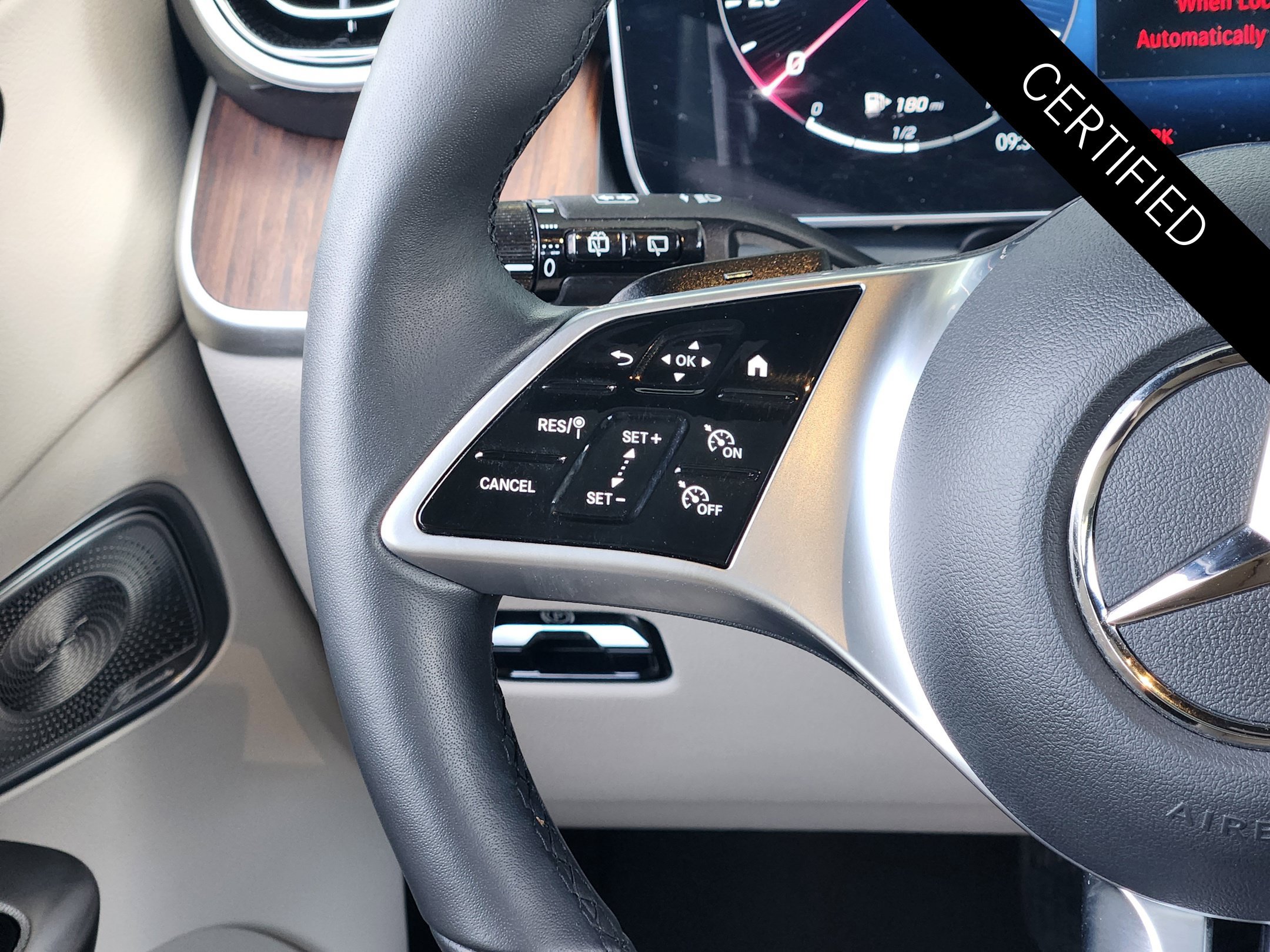 Certified 2024 Mercedes-Benz GLC 300 4MATIC image 28