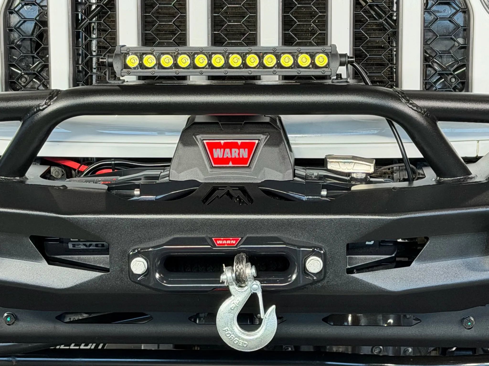 Used 2021 Jeep Gladiator Rubicon AWD/4WD image 4