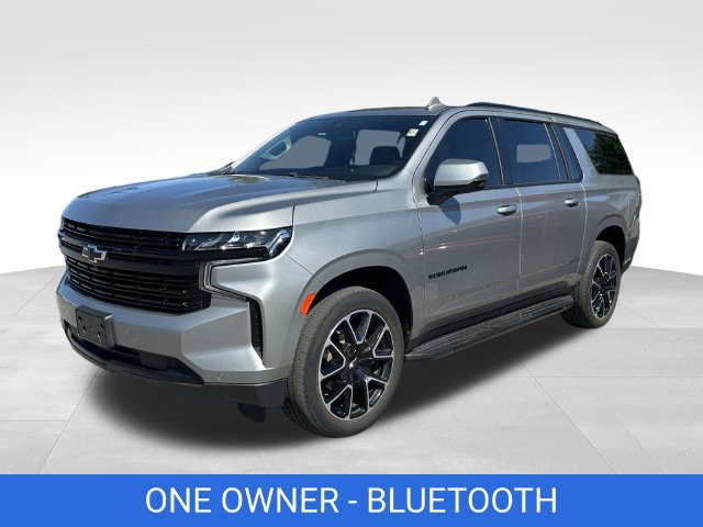 Certified 2024 Chevrolet Suburban RST w/ Luxury Package AWD/4WD image 4