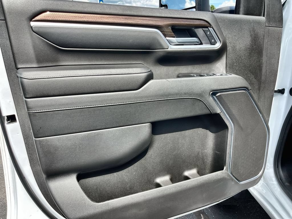 Used 2025 Chevrolet Silverado 2500 LT w/ Safety Package AWD/4WD image 22