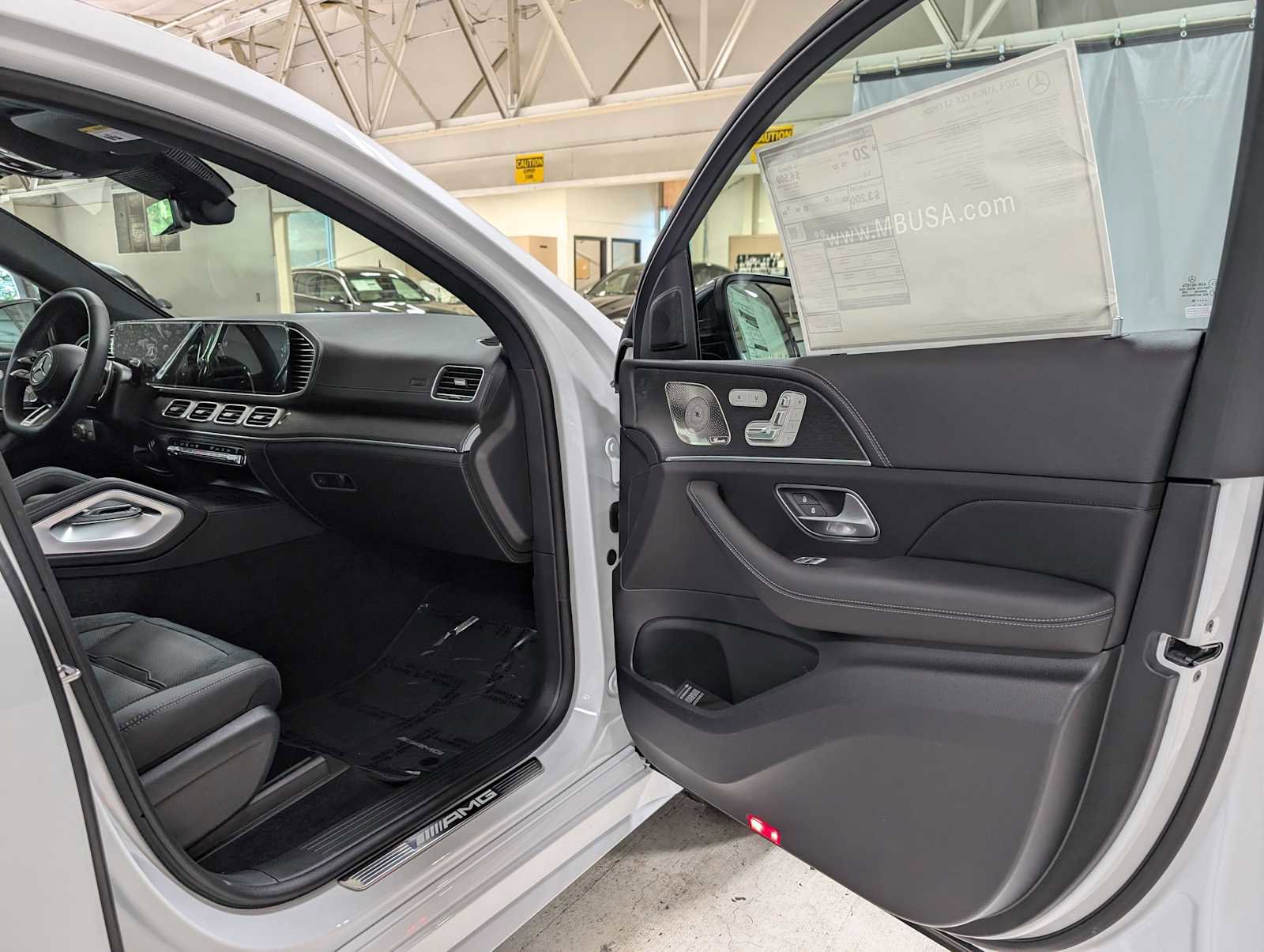 New 2025 Mercedes-Benz GLE 53 AMG 4MATIC Coupe image 10