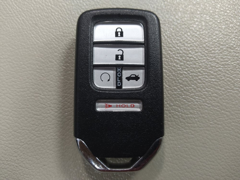 Used 2019 Honda Accord LX image 32