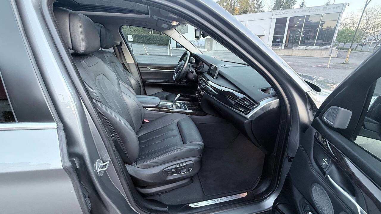 Used 2016 BMW X5 xDrive50i AWD/4WD image 39