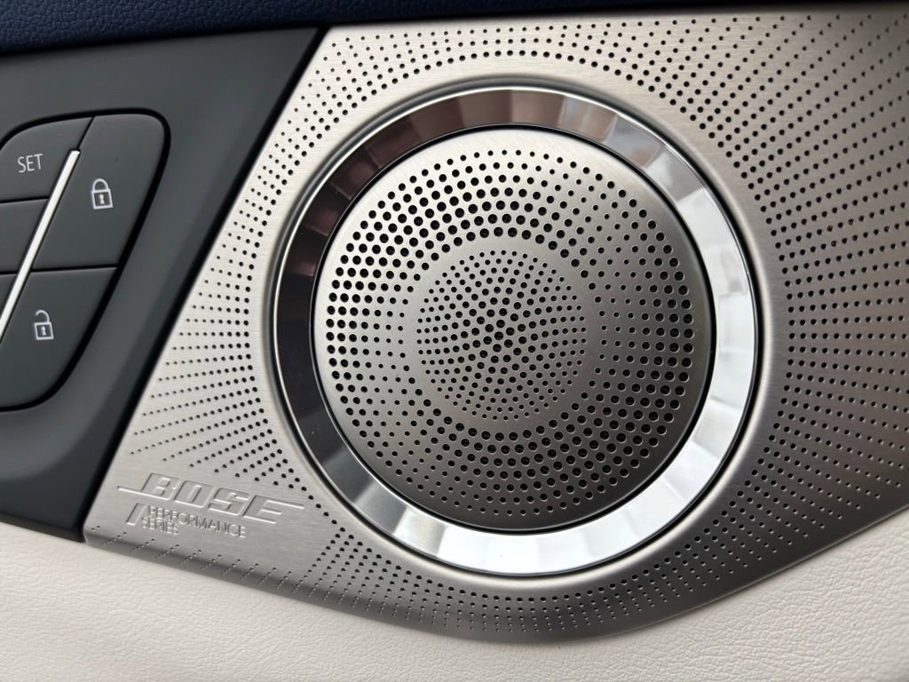 New 2026 Buick Enclave Avenir image 21