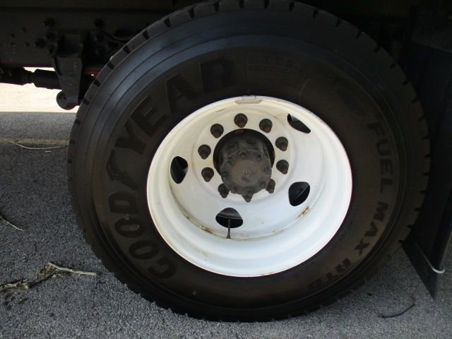 Used 2023 Ford F650 2WD Regular Cab Super Duty image 35