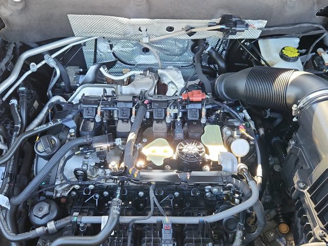 Used 2024 Volkswagen Atlas SE AWD/4WD image 16