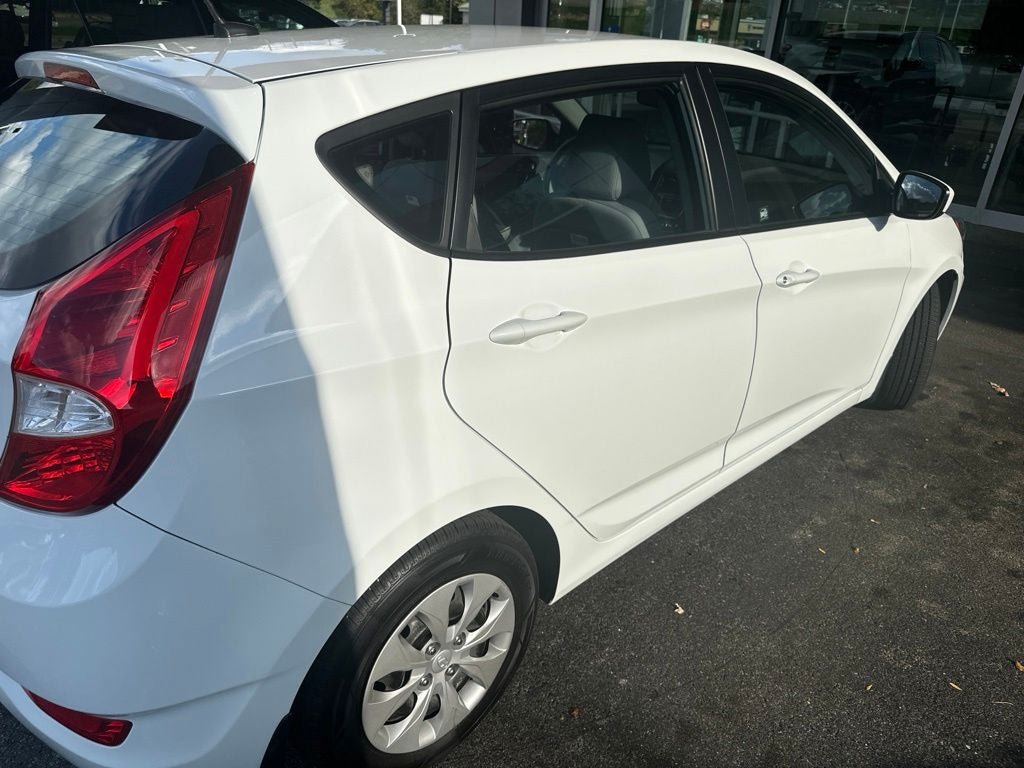 Used 2015 Hyundai Accent GS FWD image 8