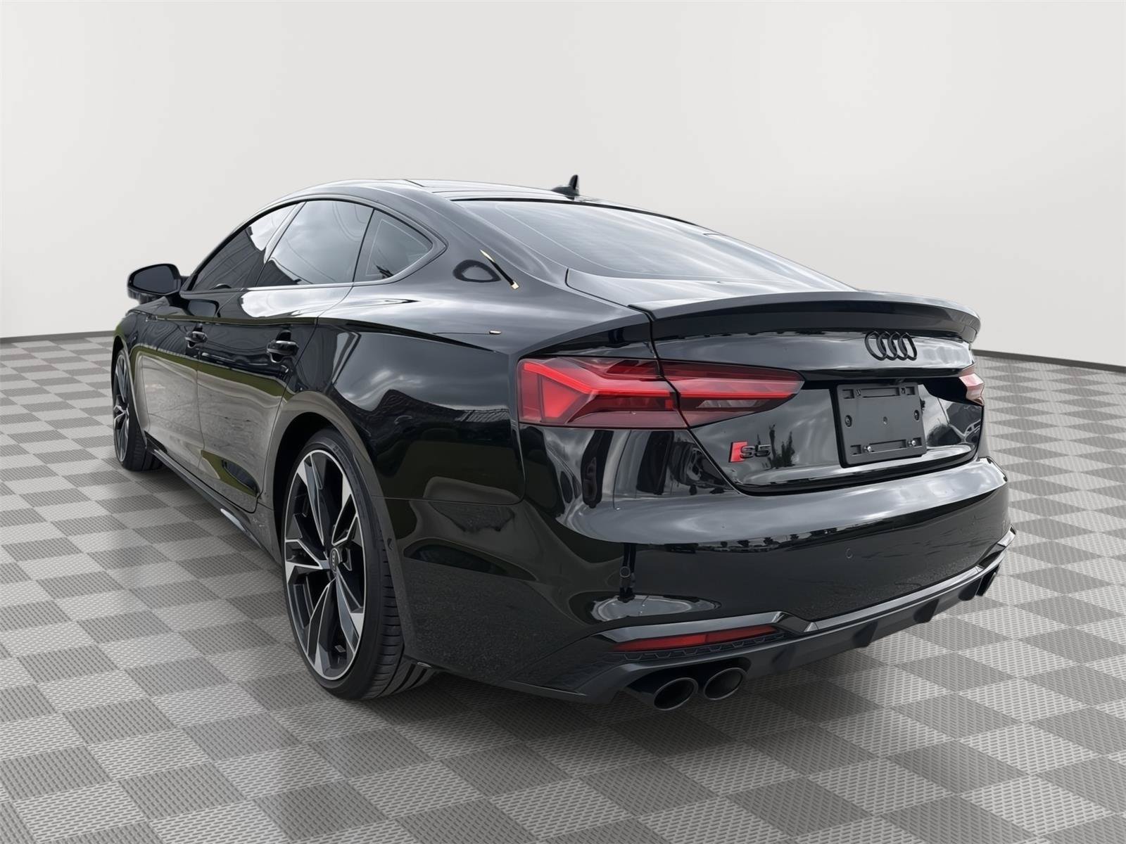 Certified 2025 Audi S5 Prestige w/ Prestige Package AWD/4WD image 3