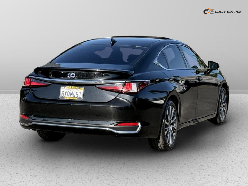 Used 2021 Lexus ES 300h w/ Premium Package image 7