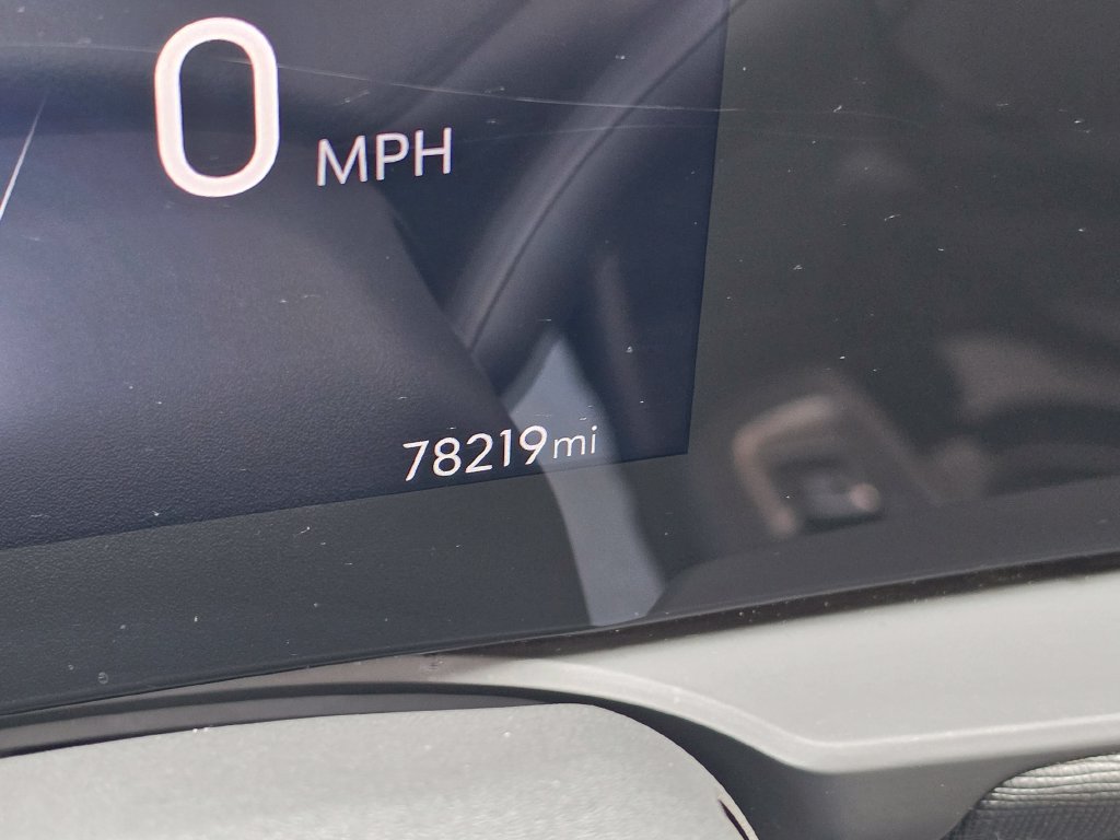 Used 2024 Buick Envista Sport Touring w/ Convenience I Package FWD image 10