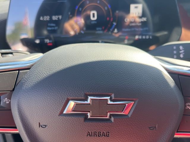 New 2026 Chevrolet Equinox LT w/ Midnight Edition FWD image 39