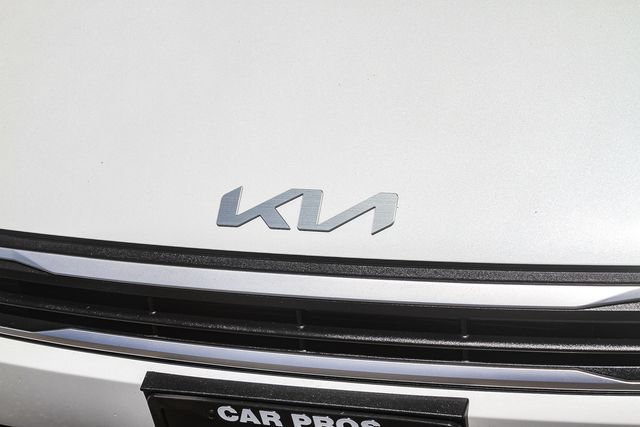 Certified 2025 Kia K4 FWD image 6