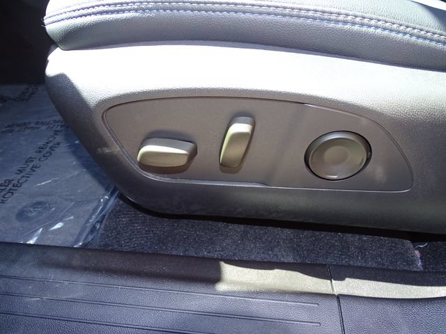 Certified 2024 Chevrolet Equinox EV LT FWD image 20