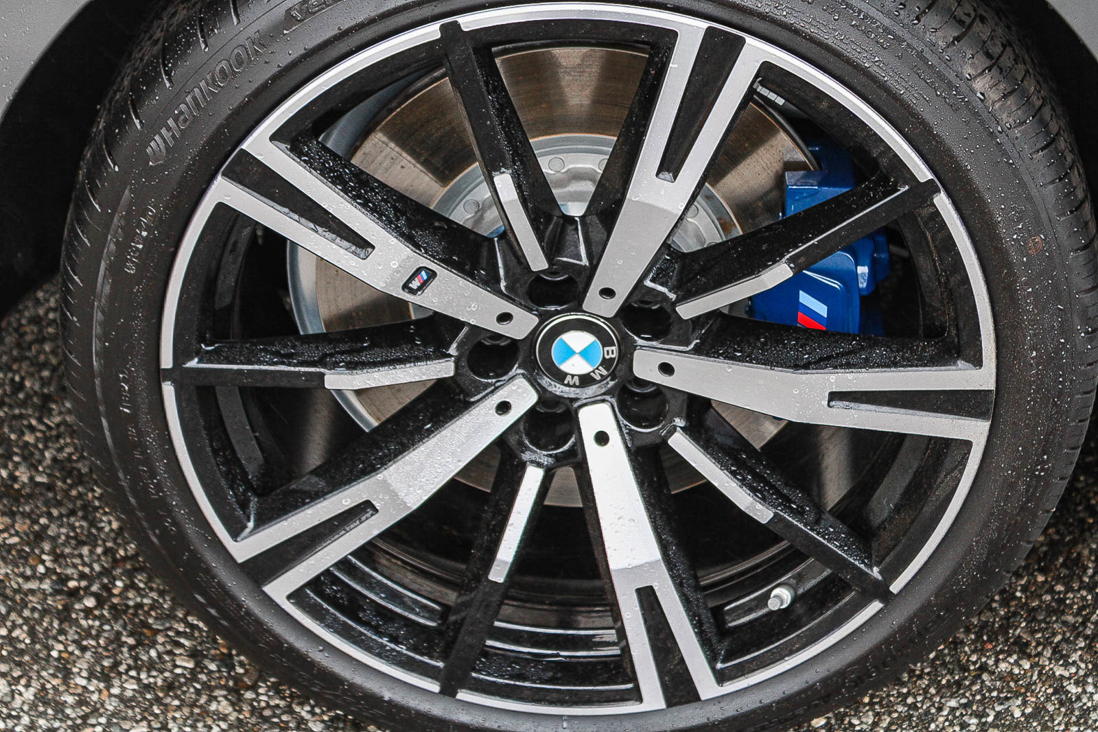 Certified 2026 BMW 550e xDrive AWD/4WD image 11