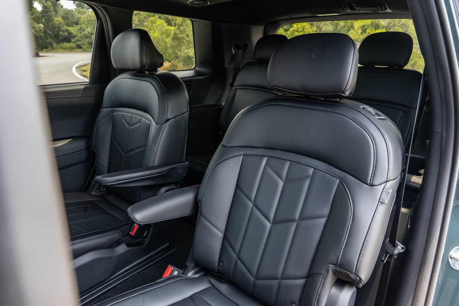 New 2027 Kia Telluride SX X-Pro AWD/4WD image 16