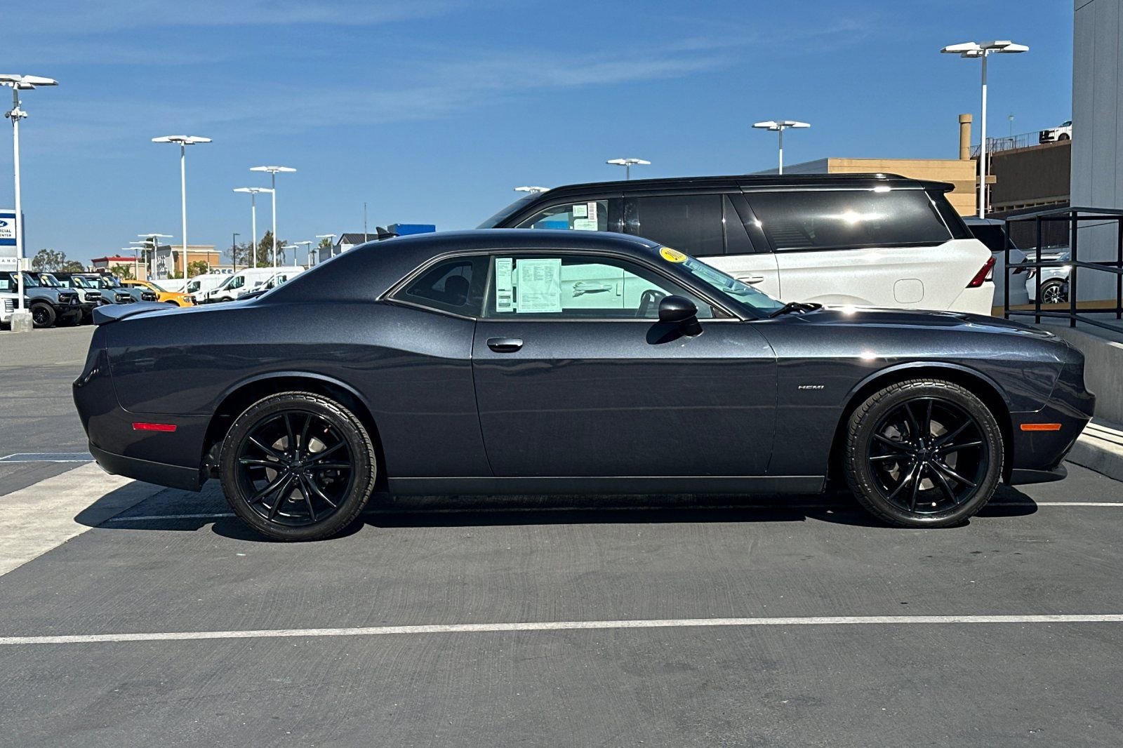 Used 2016 Dodge Challenger R/T w/ Blacktop Package RWD image 2