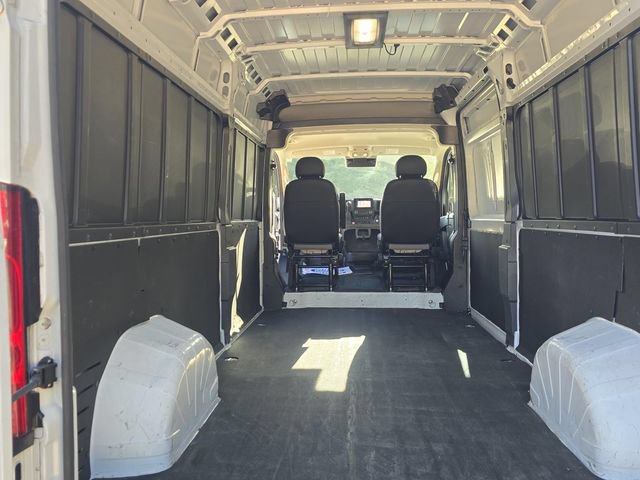 Used 2025 RAM ProMaster 2500 w/ Convenience Group FWD image 14