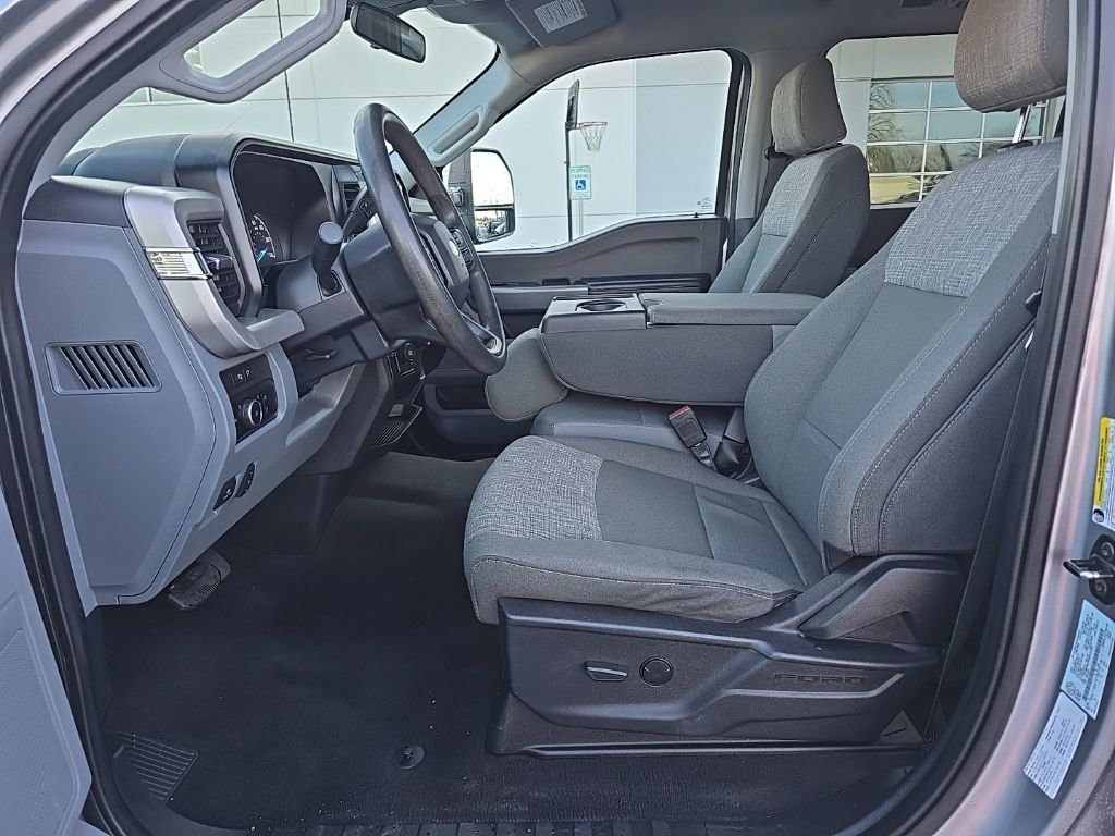 Used 2024 Ford F450 XLT w/ 360-Degree Camera Package image 19