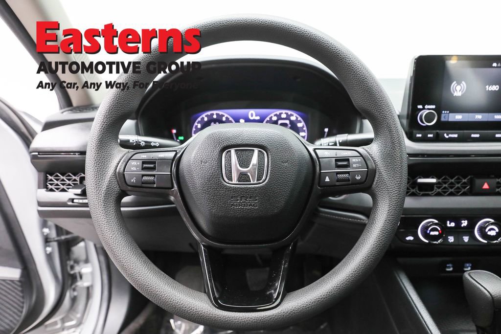 Used 2024 Honda Accord EX image 10