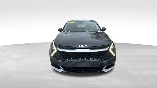 Used 2024 Kia Sportage LX image 7