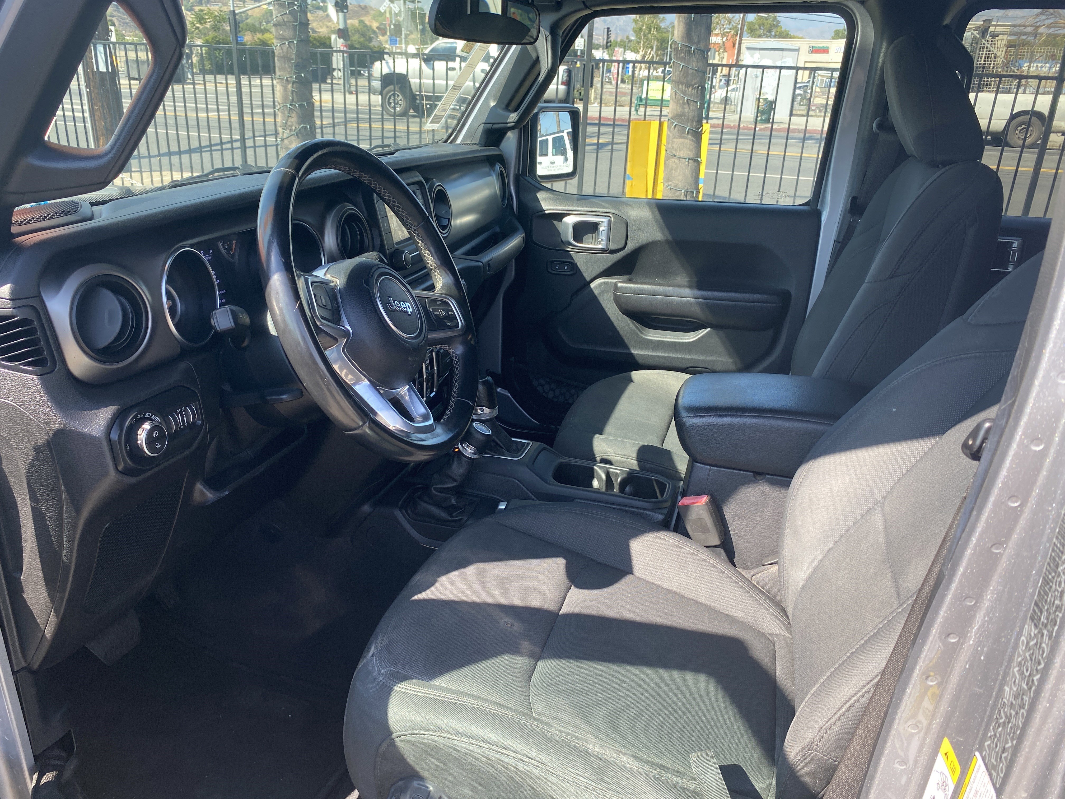 Used 2020 Jeep Gladiator Sport w/ Quick Order Package 24S image 14