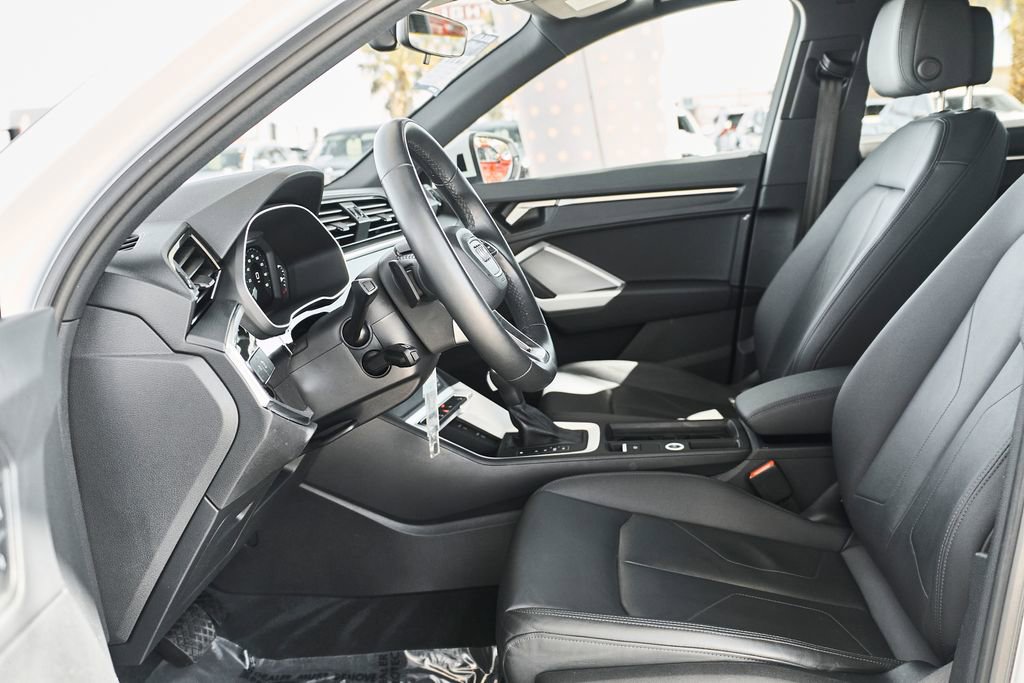 Used 2025 Audi Q3 2.0T Premium AWD/4WD image 18