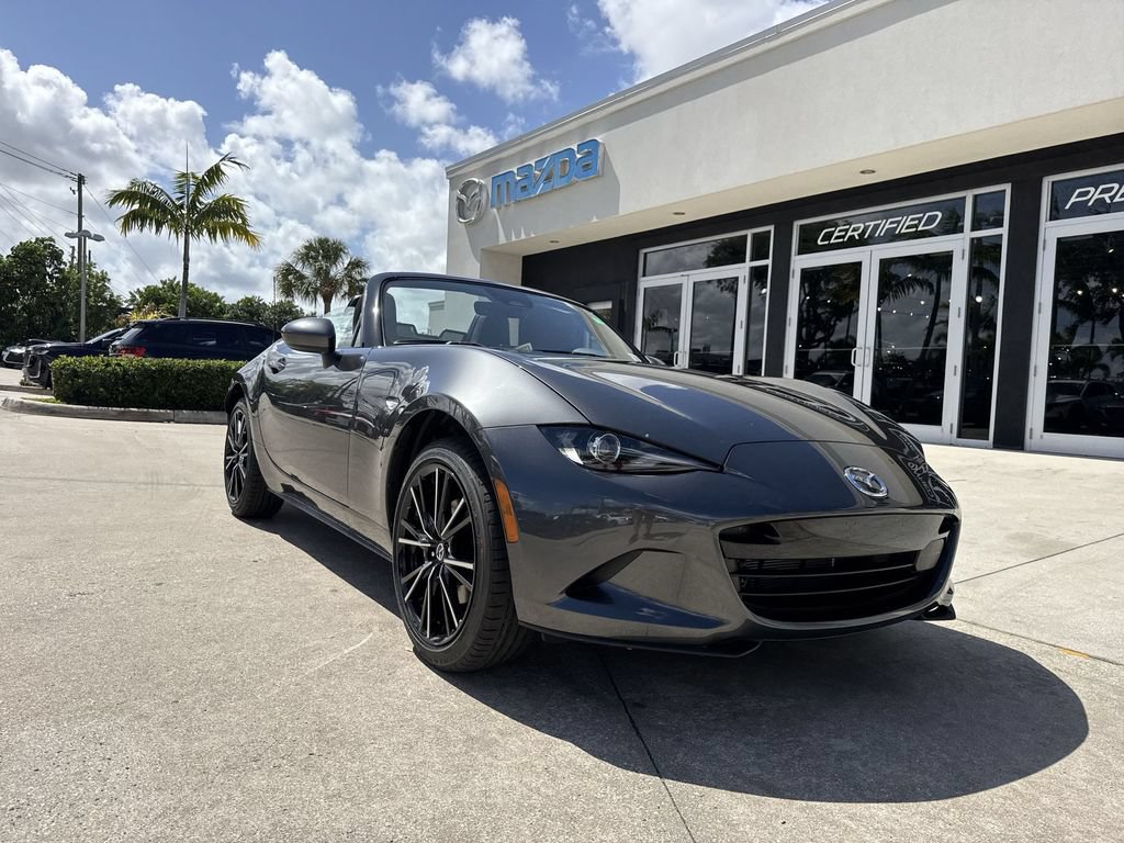 New 2026 MAZDA MX-5 Miata Grand Touring RWD image 30