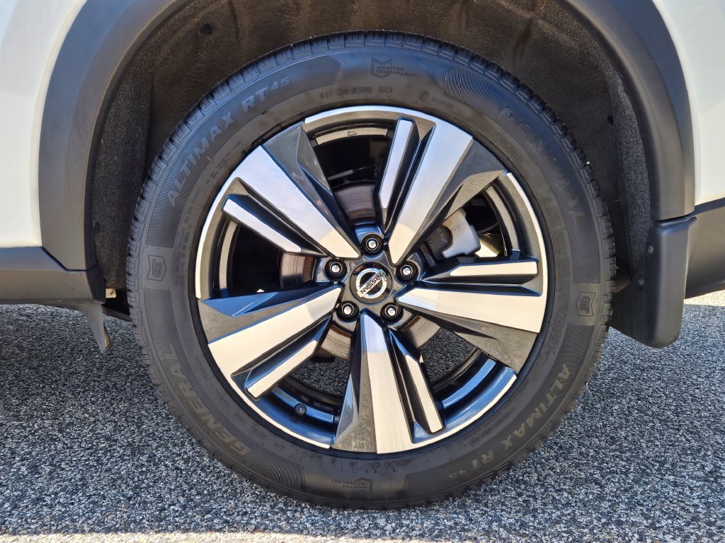 Used 2021 Nissan Rogue SL w/ Premium Package AWD/4WD image 11