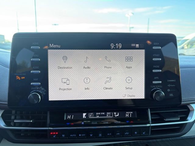 Used 2021 Toyota Sienna Platinum image 15