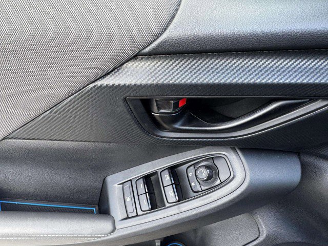 Used 2024 Subaru Crosstrek 2.0i Premium AWD/4WD image 19