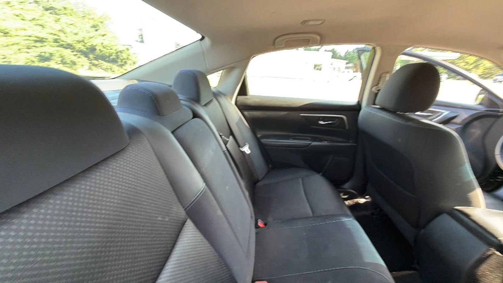 Used 2018 Nissan Altima 2.5 SR FWD image 43