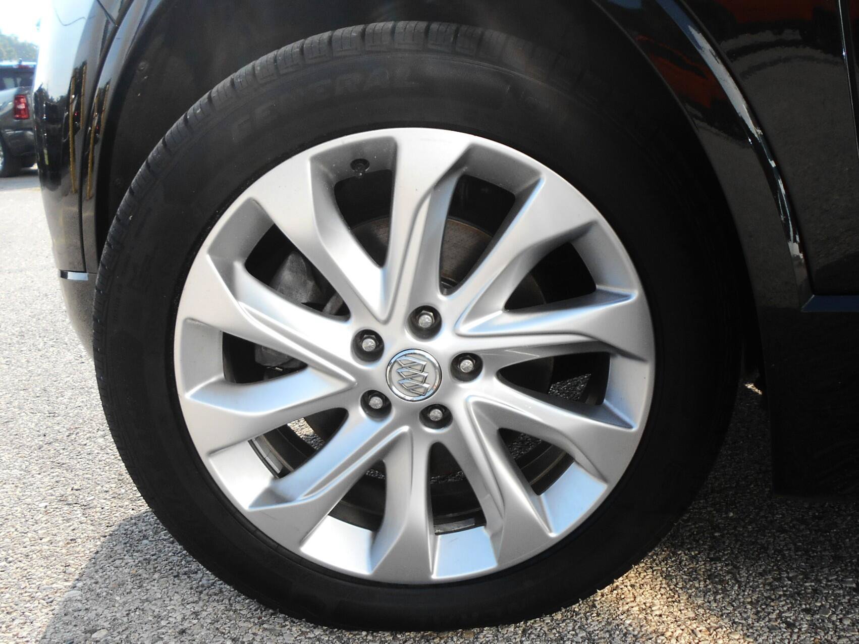 Used 2017 Buick Envision Premium AWD/4WD image 10