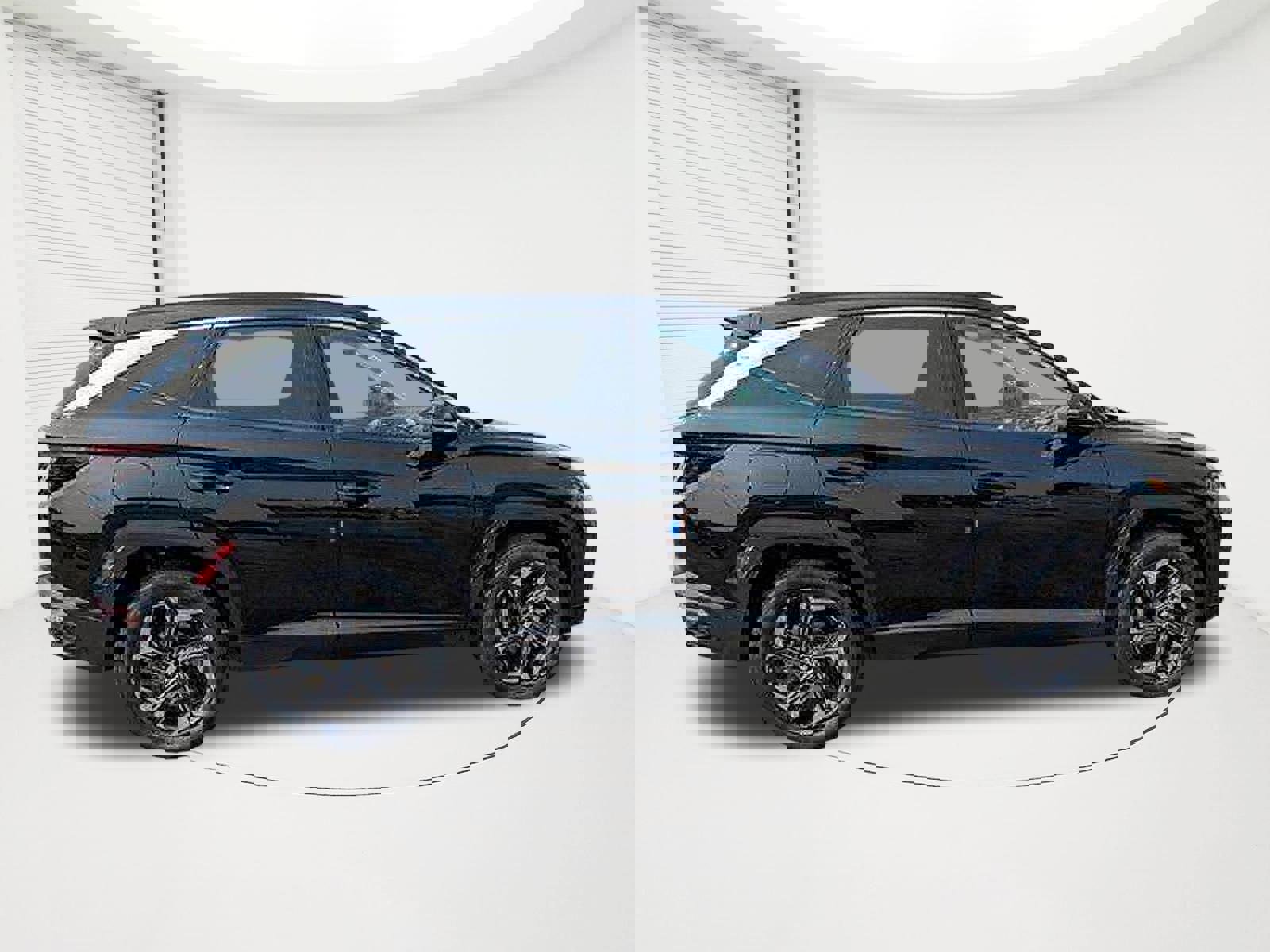New 2023 Hyundai Tucson Limited image 3
