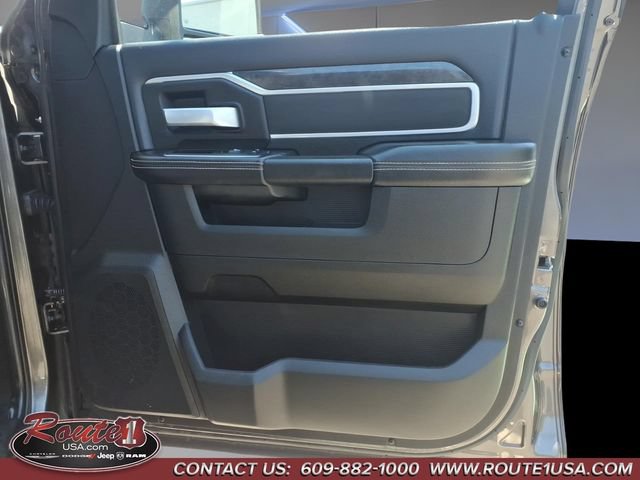 Used 2024 RAM 3500 Big Horn w/ Snow Chief Group AWD/4WD image 28