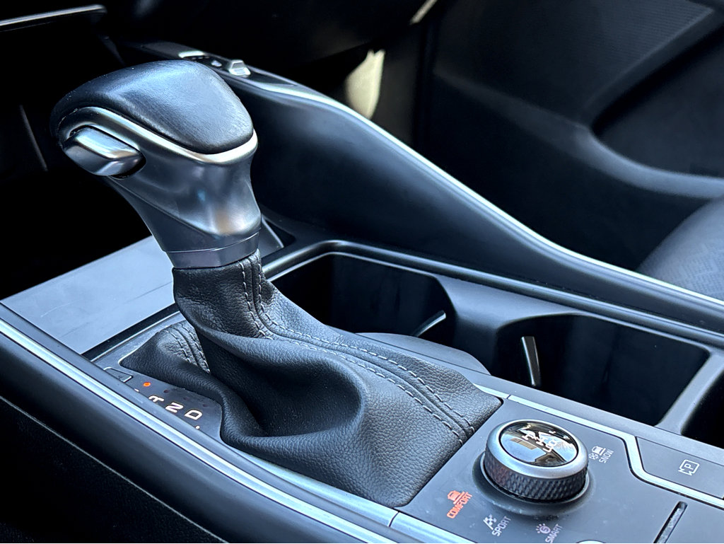 Used 2022 Kia Sorento S image 16